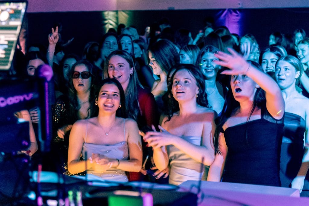 DJ-Sensedog-high-school-dance-hype